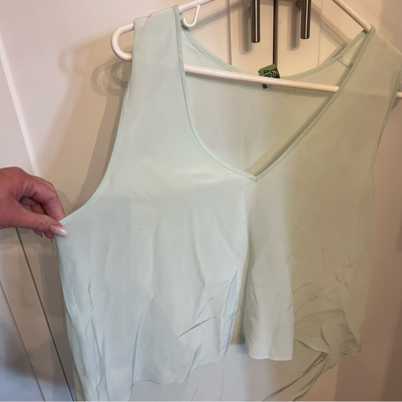 Aritzia 100% silk blouse, size small in seafoam - Picture 3 of 4